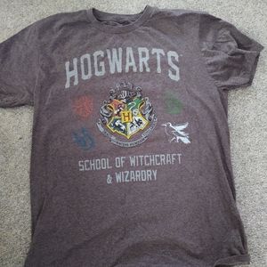 🌼Women Harry Potter tshirt medium